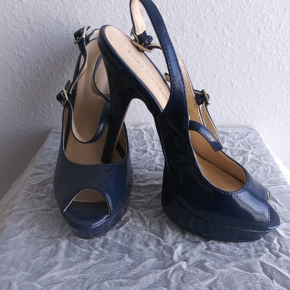 ENZO ANGIOLINI Patent Leather Platform Heels - Picture 2 of 5